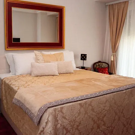 Apartment Royal