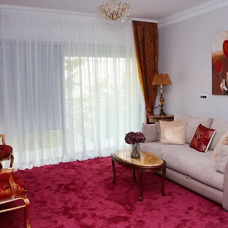 Royal Apartment
