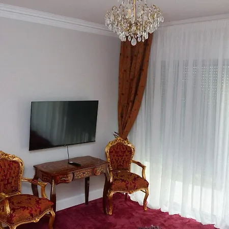 Apartman Royal *