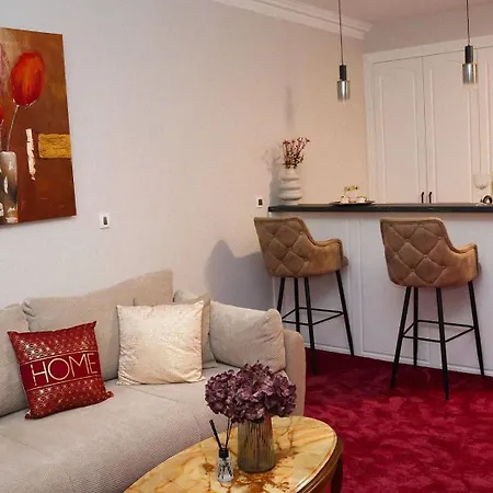 Royal Apartment *