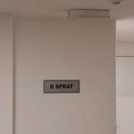 Royal Apartman *